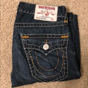 Men’s True Religion Jeans - Size 32 - LIKE NEW